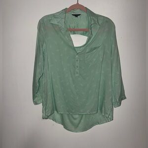 American Eagle Women's Mint Green feather 3/4 Sleeve Cutout Back Blouse size S-G